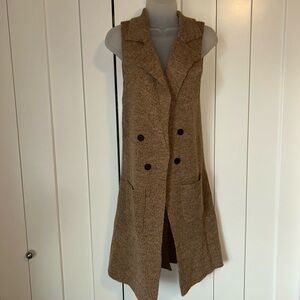 Love Tree knit sweater vest New with tags L